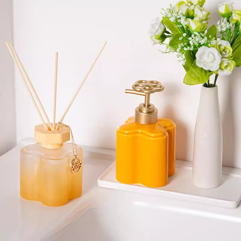 Modern Orange Floral Ceramic L - đánh giá và giá Water Bottle Blank